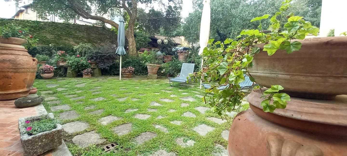 Immagine 33 di Porzione di casa in vendita  a Montopoli In Val D'arno
