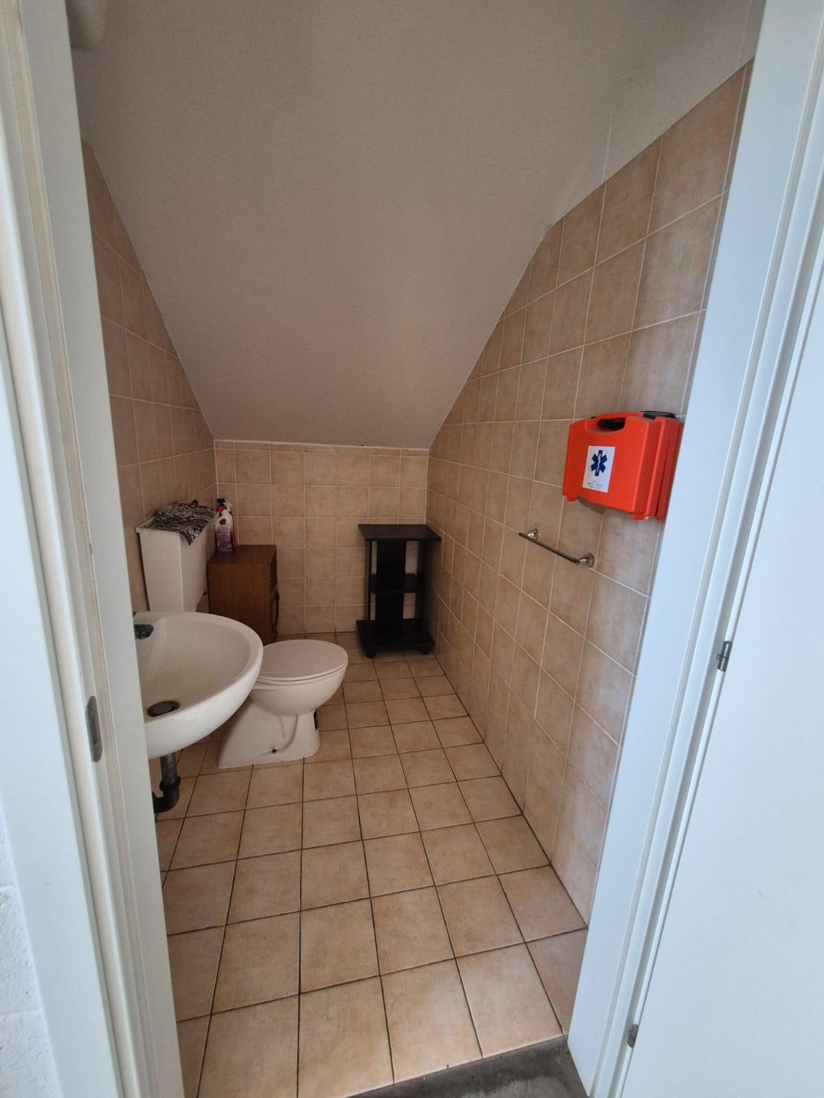 Immagine 11 di Capannone industriale in affitto  a Santa Croce Sull'arno