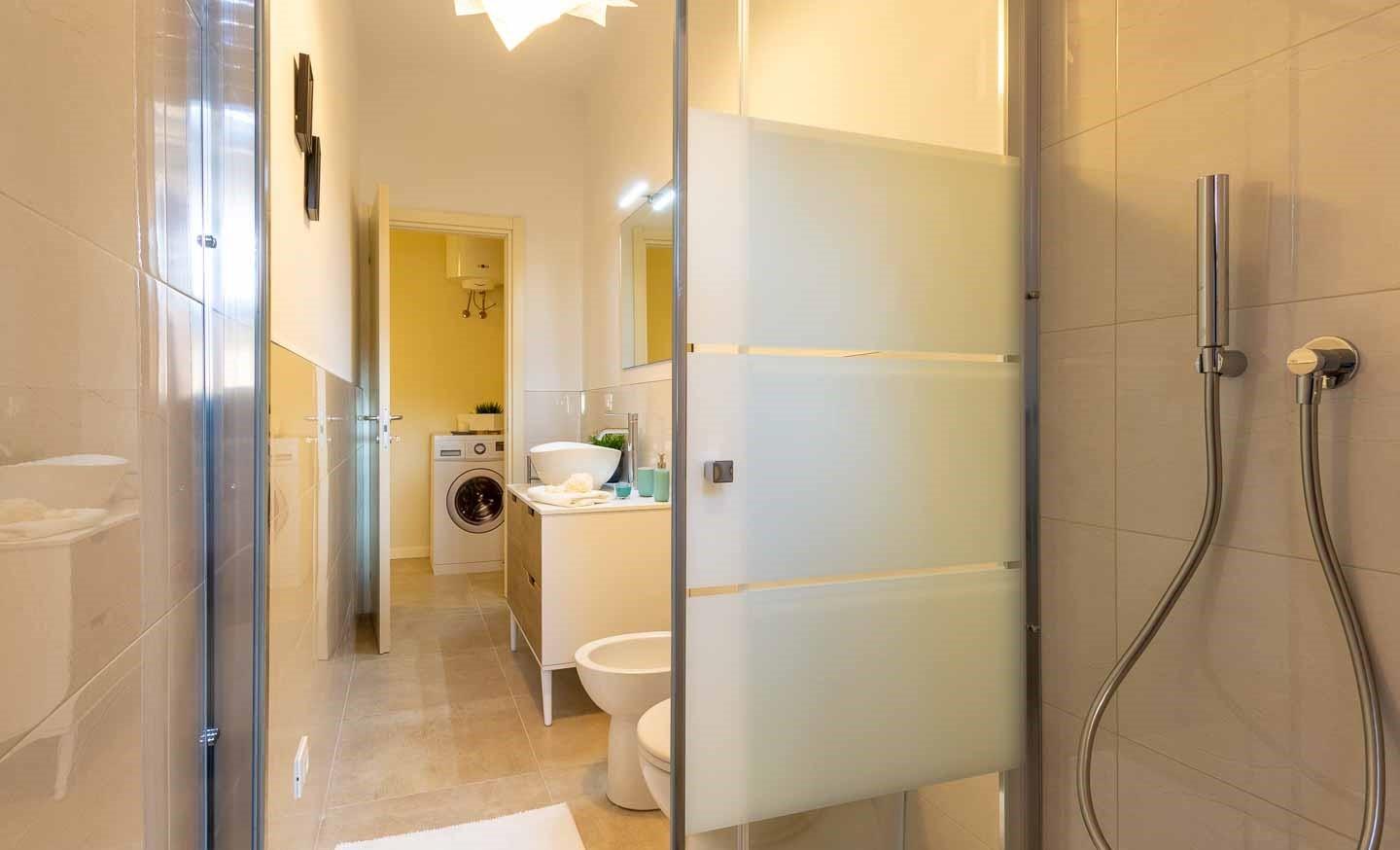 Immagine 12 di Appartamento in vendita  a Bergamo