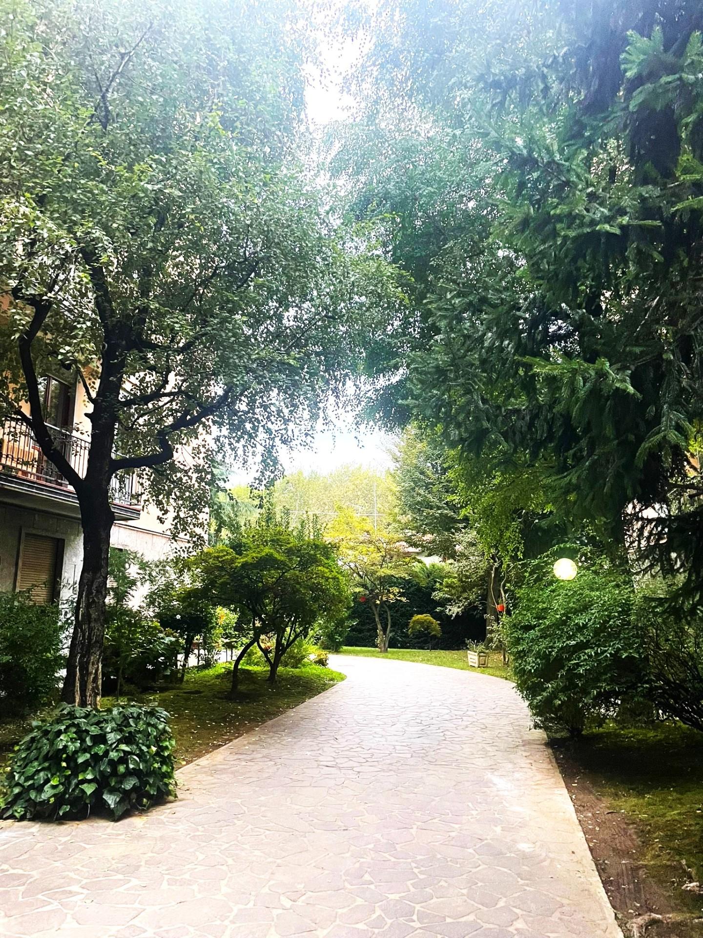 Immagine 24 di Appartamento in vendita  a Bergamo