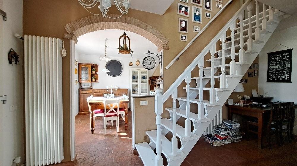 Immagine 20 di Casa indipendente in vendita  a San Giuliano Terme