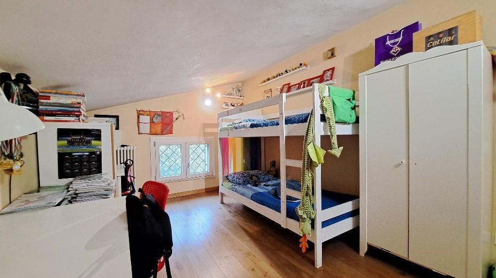 Immagine 34 di Casa indipendente in vendita  a San Giuliano Terme