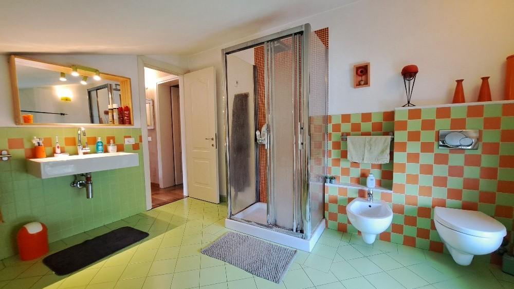 Immagine 36 di Casa indipendente in vendita  a San Giuliano Terme