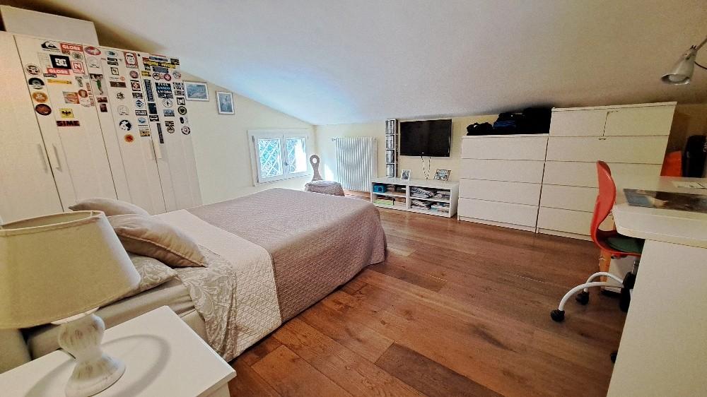 Immagine 31 di Casa indipendente in vendita  a San Giuliano Terme