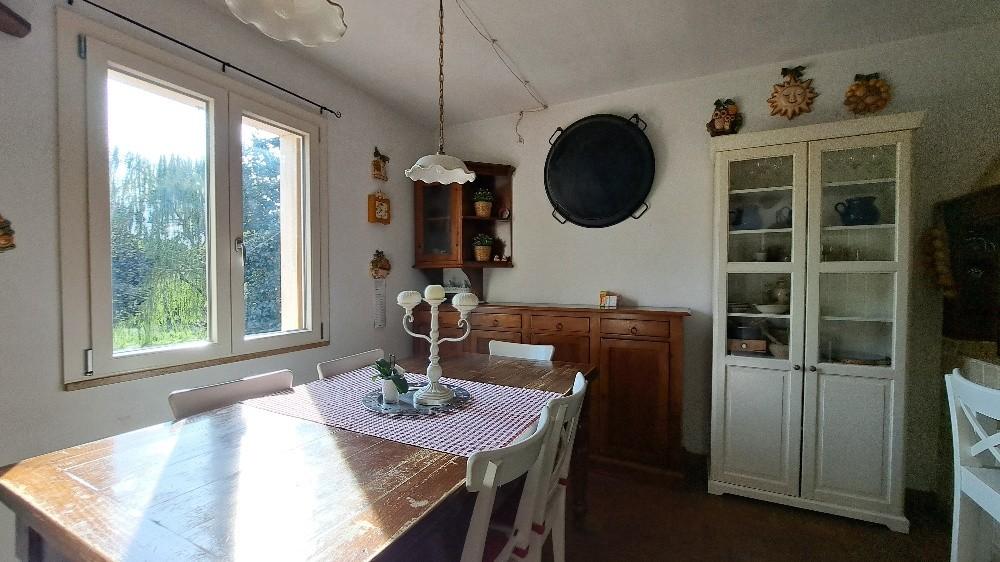 Immagine 18 di Casa indipendente in vendita  a San Giuliano Terme