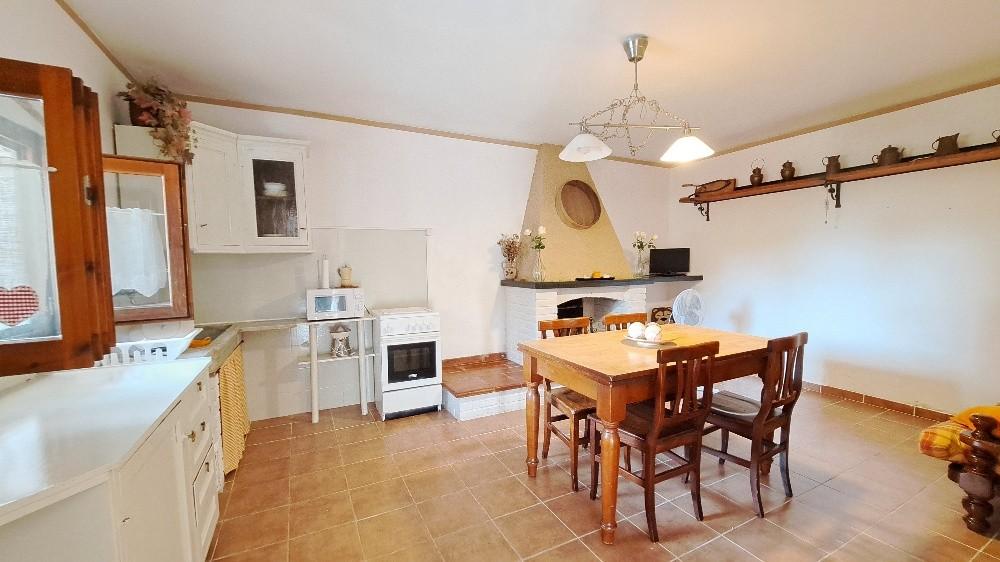 Immagine 41 di Casa indipendente in vendita  a San Giuliano Terme