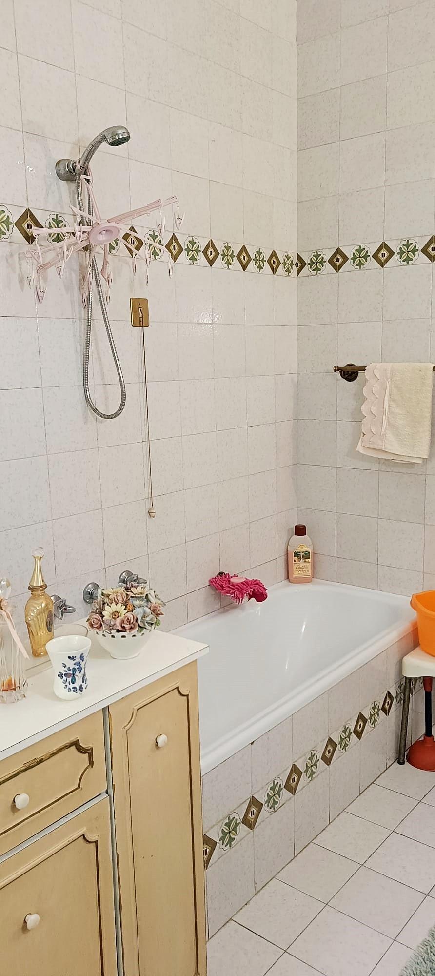 Immagine 31 di Villa in vendita  a San Giuliano Terme