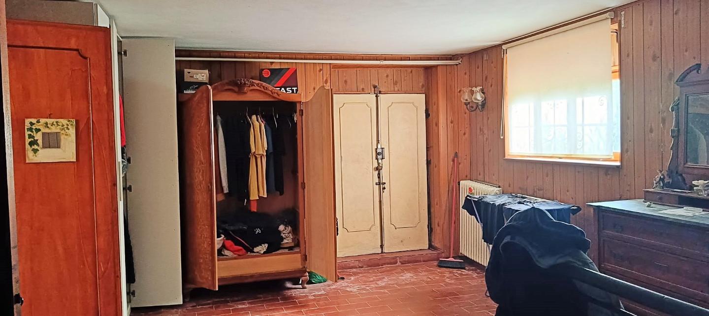 Immagine 54 di Villa in vendita  a San Giuliano Terme