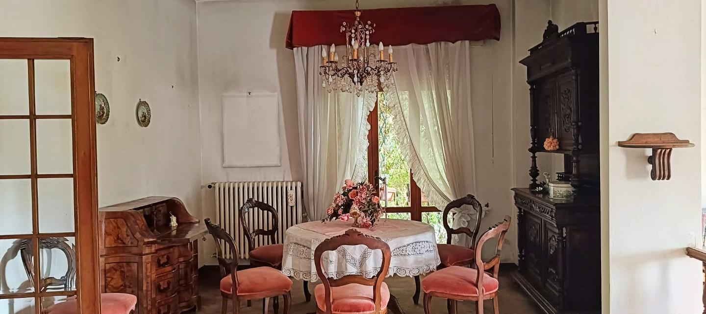 Immagine 16 di Villa in vendita  a San Giuliano Terme