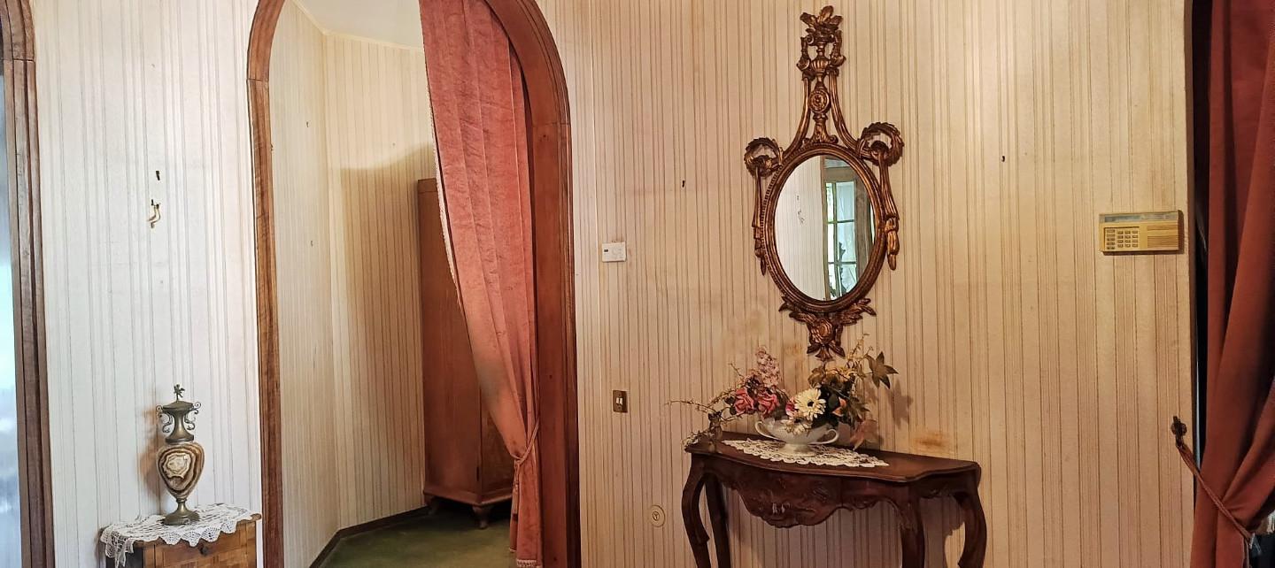 Immagine 18 di Villa in vendita  a San Giuliano Terme