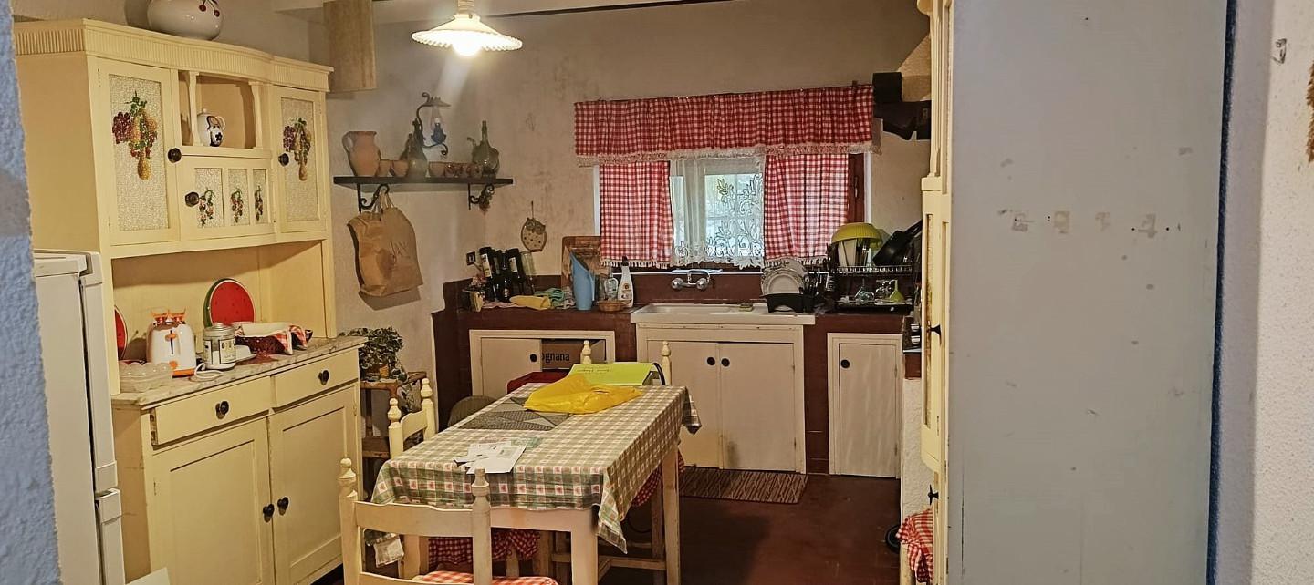 Immagine 52 di Villa in vendita  a San Giuliano Terme