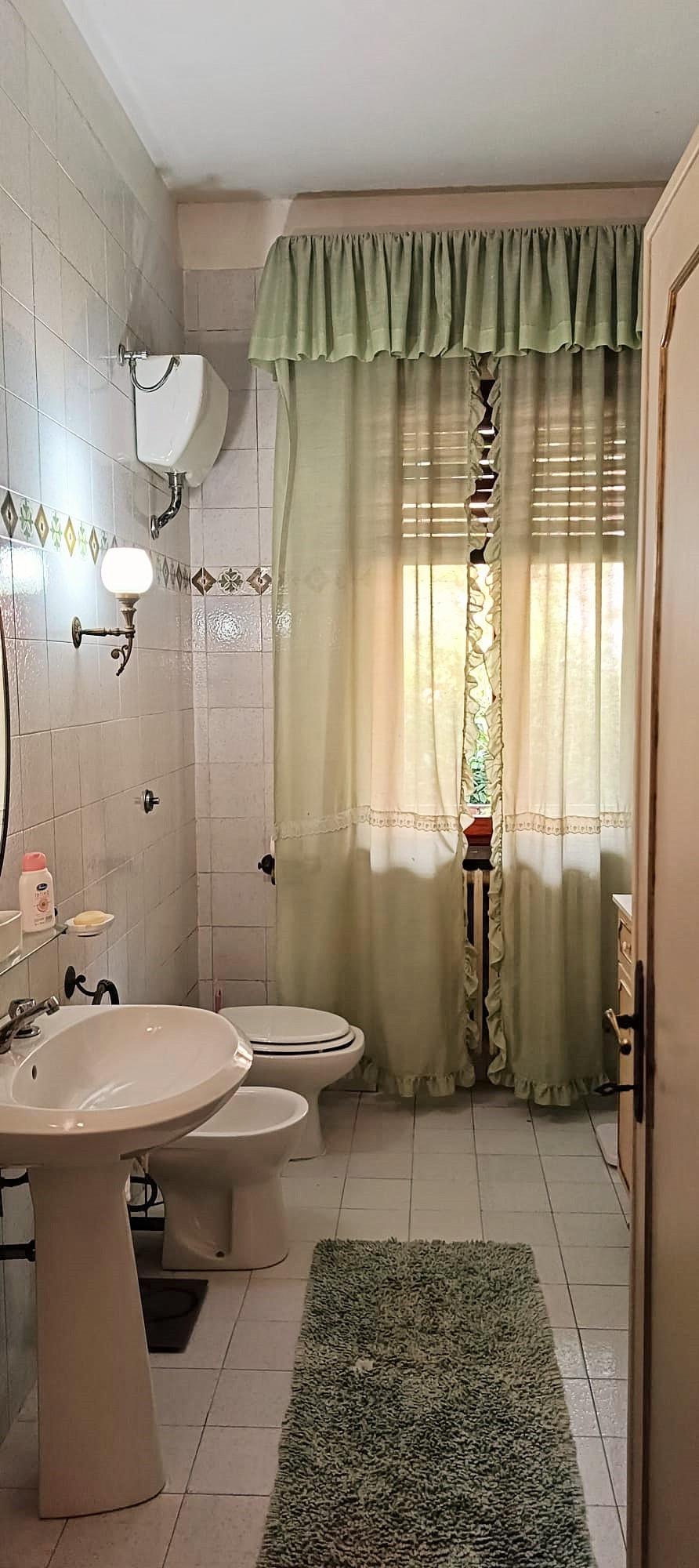 Immagine 34 di Villa in vendita  a San Giuliano Terme