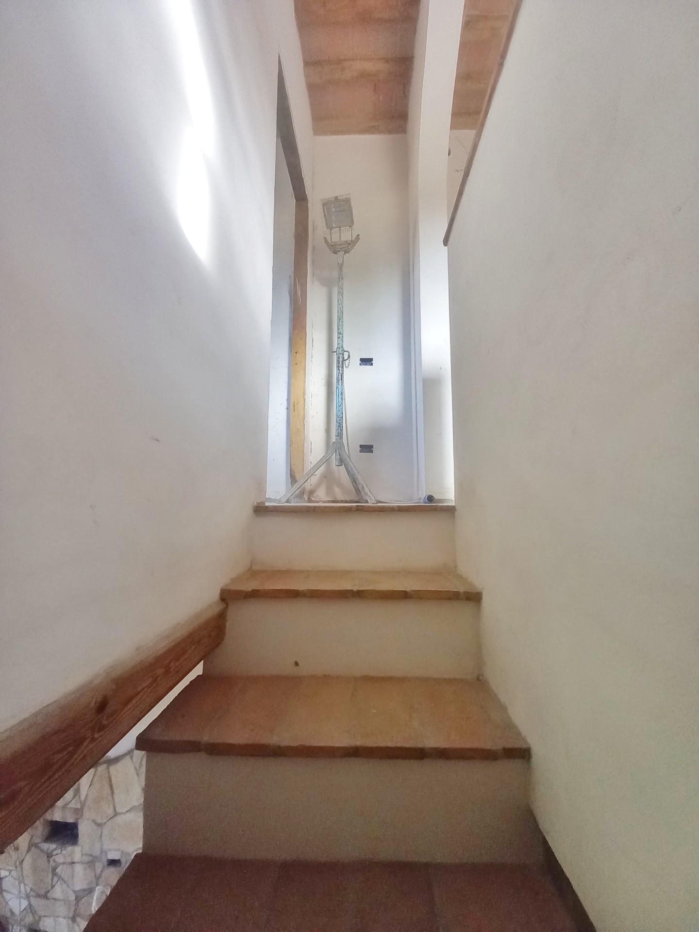 Immagine 10 di Casa bifamiliare in vendita  a Castelfiorentino