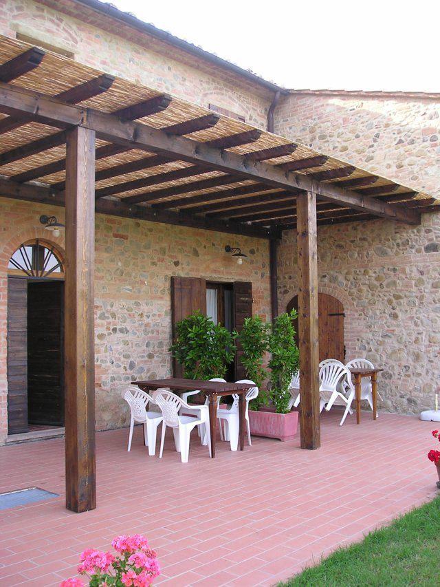 Immagine 7 di Casa colonica in vendita  a Terricciola