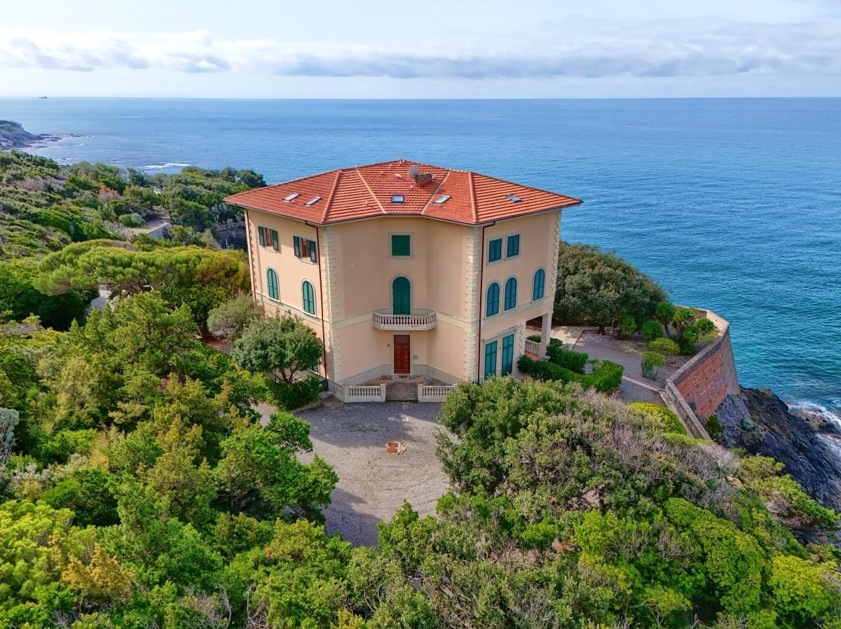 Immagine 1 di Appartamento in vendita  a Rosignano Marittimo