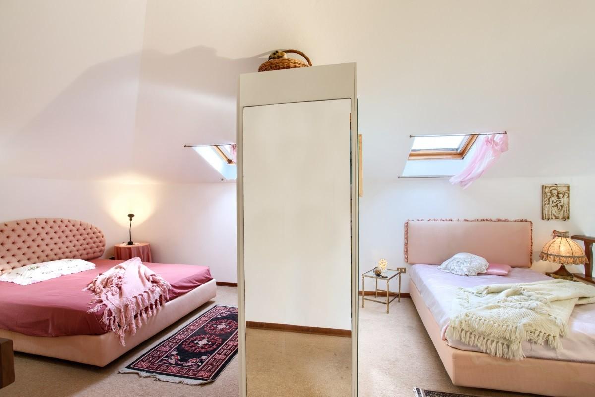 Immagine 15 di Appartamento in vendita  a Rosignano Marittimo