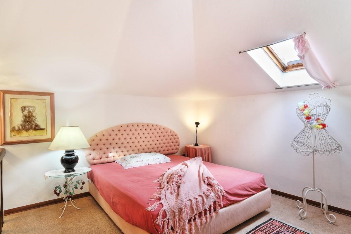 Immagine 14 di Appartamento in vendita  a Rosignano Marittimo