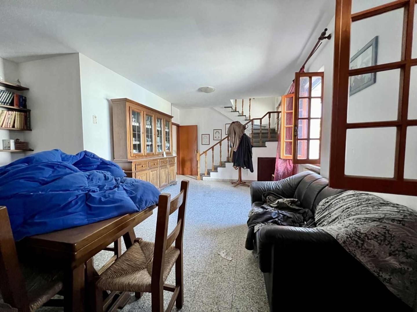 Immagine 4 di Casa bifamiliare in vendita  a Massa