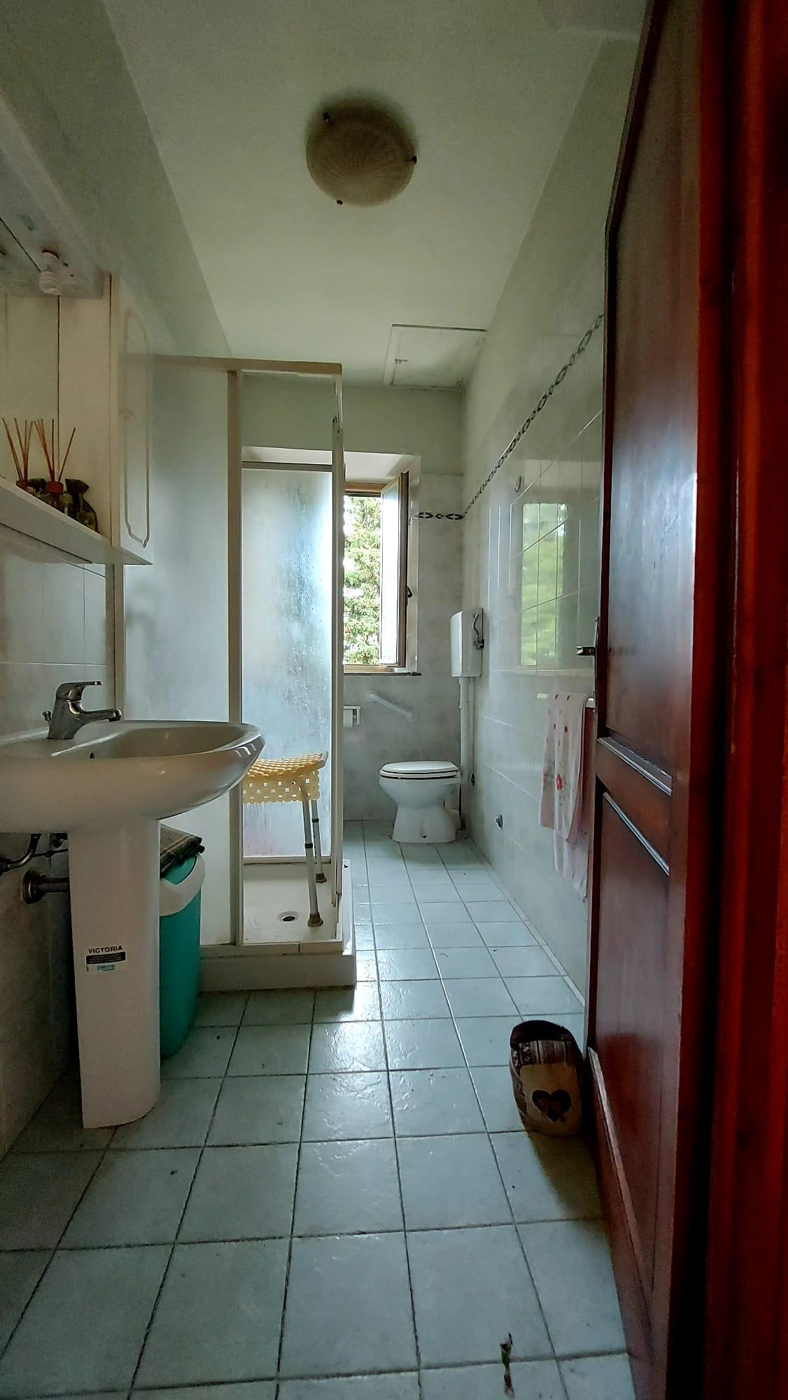 Immagine 15 di Villa in vendita  a Santa Luce