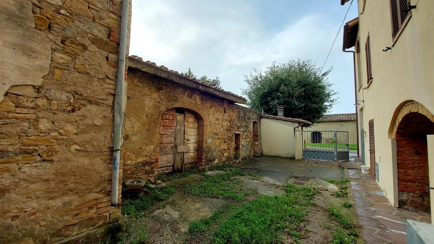 Immagine 16 di Villa in vendita  a Santa Luce