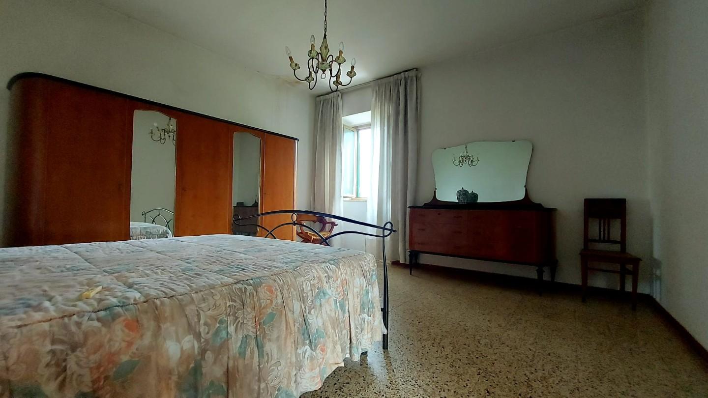 Immagine 12 di Villa in vendita  a Santa Luce