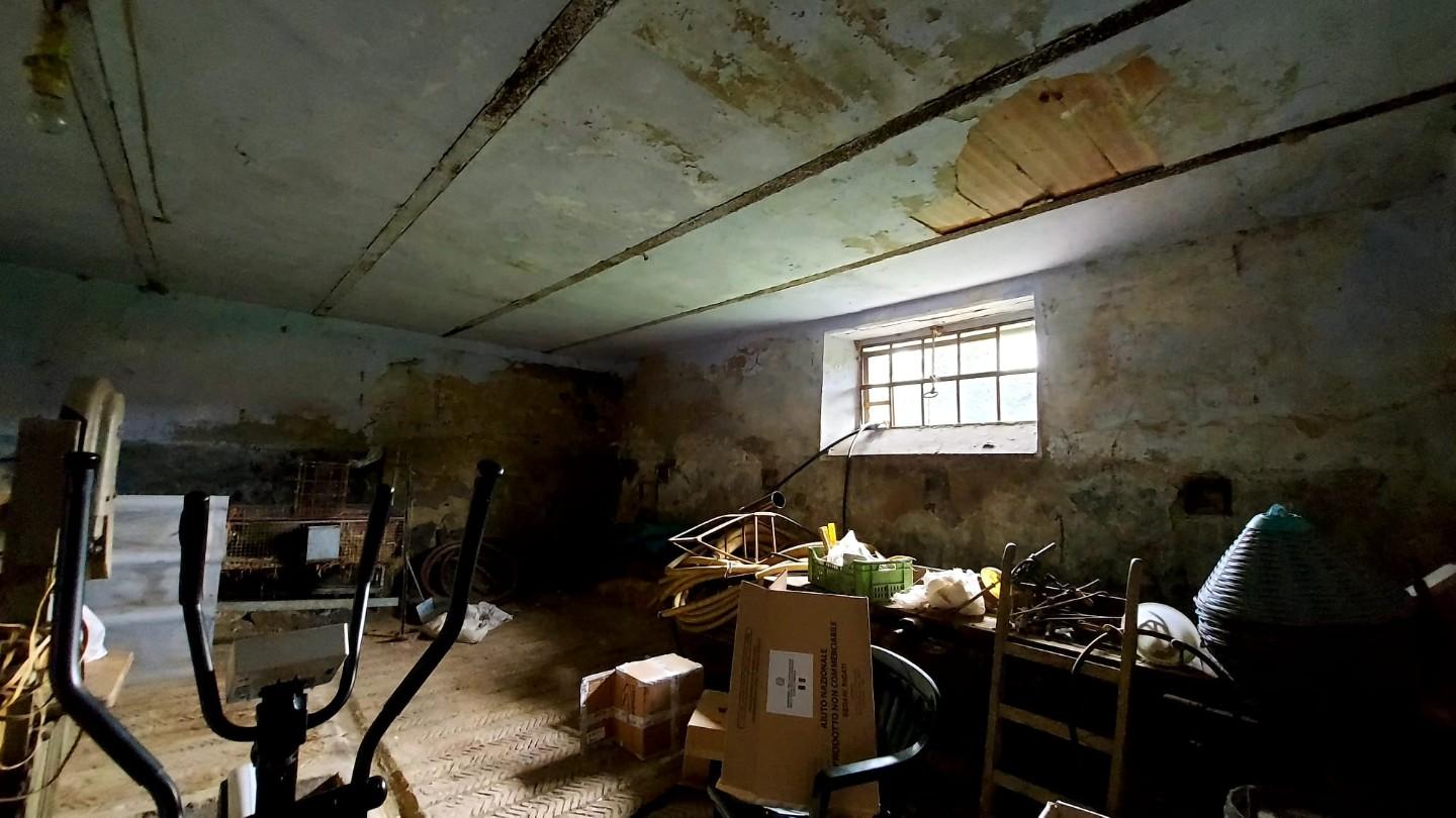 Immagine 22 di Villa in vendita  a Santa Luce