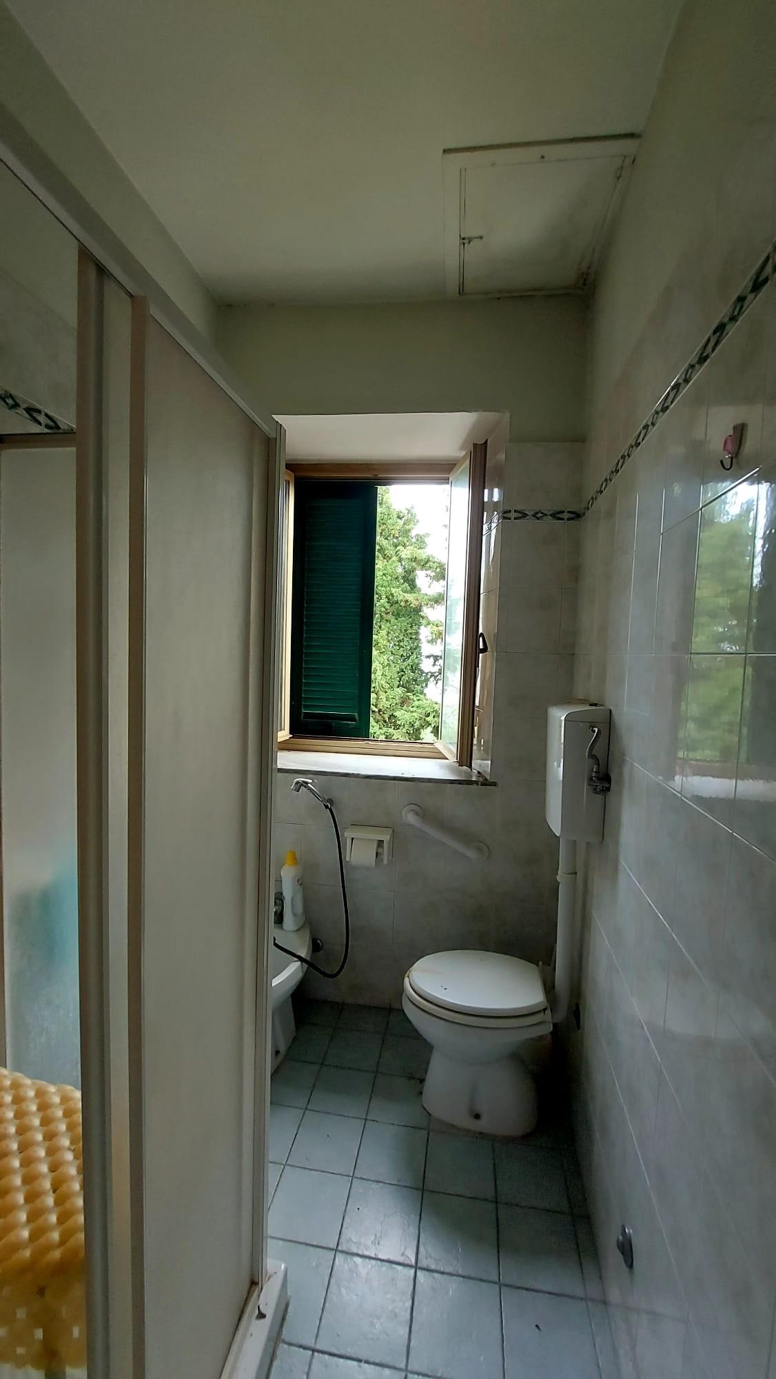 Immagine 14 di Villa in vendita  a Santa Luce