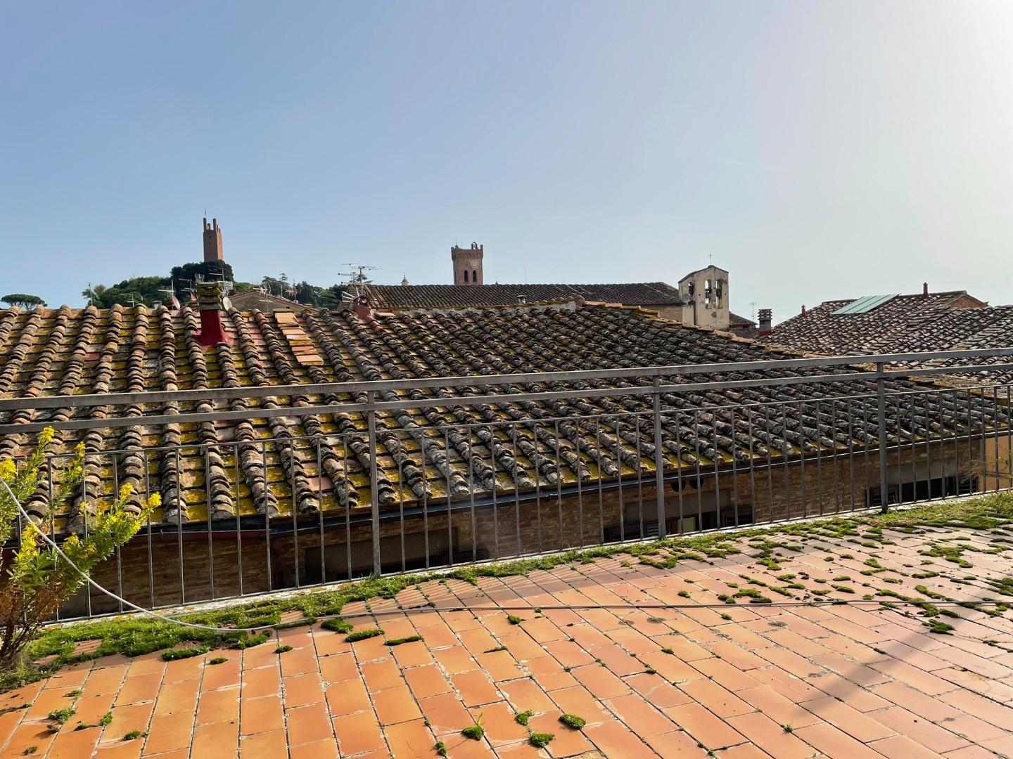 Immagine 14 di Mansarda in vendita  a San Miniato