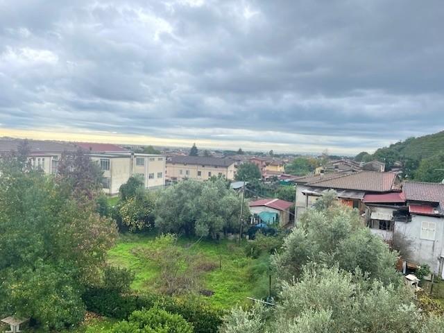 Immagine 51 di Casa semindipendente in vendita  a Massa