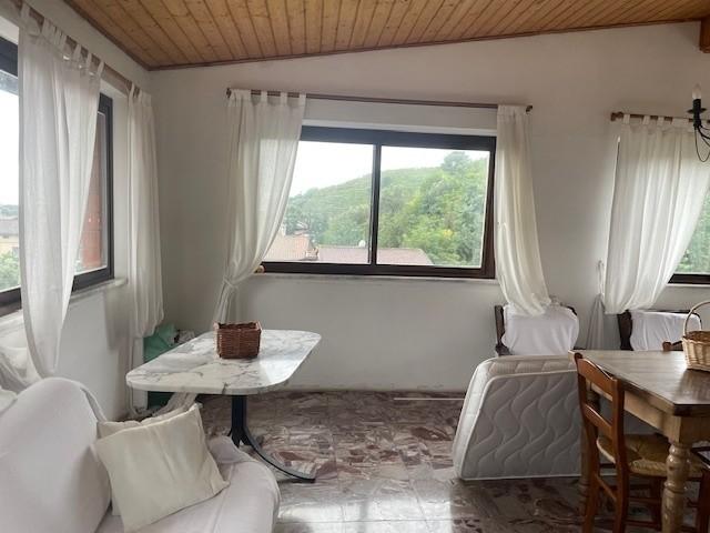 Immagine 49 di Casa semindipendente in vendita  a Massa