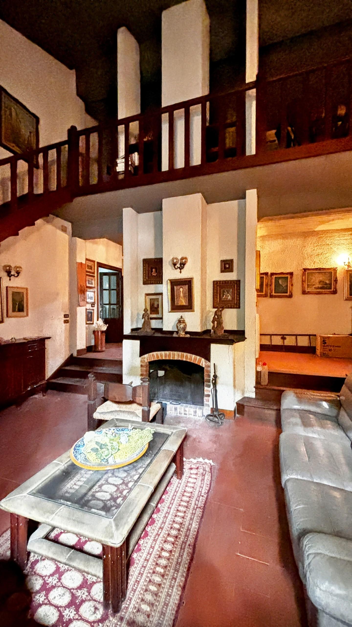 Immagine 9 di Villa in vendita  a Cascina