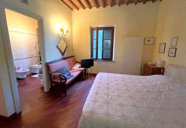 Immagine 12 di Rustico / casale in vendita  a Cascina