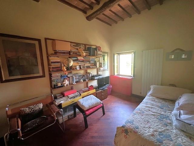 Immagine 15 di Rustico / casale in vendita  a Cascina