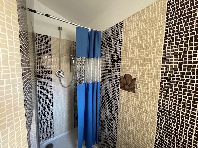 Immagine 7 di Terratetto in vendita  a Vecchiano