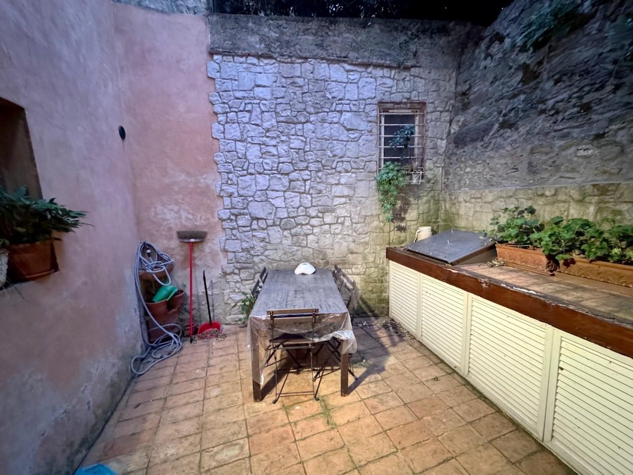 Immagine 12 di Terratetto in vendita  a Calci