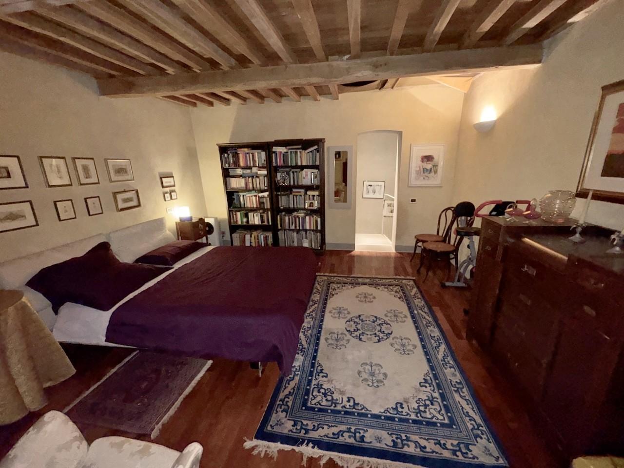 Immagine 31 di Terratetto in vendita  a Calci