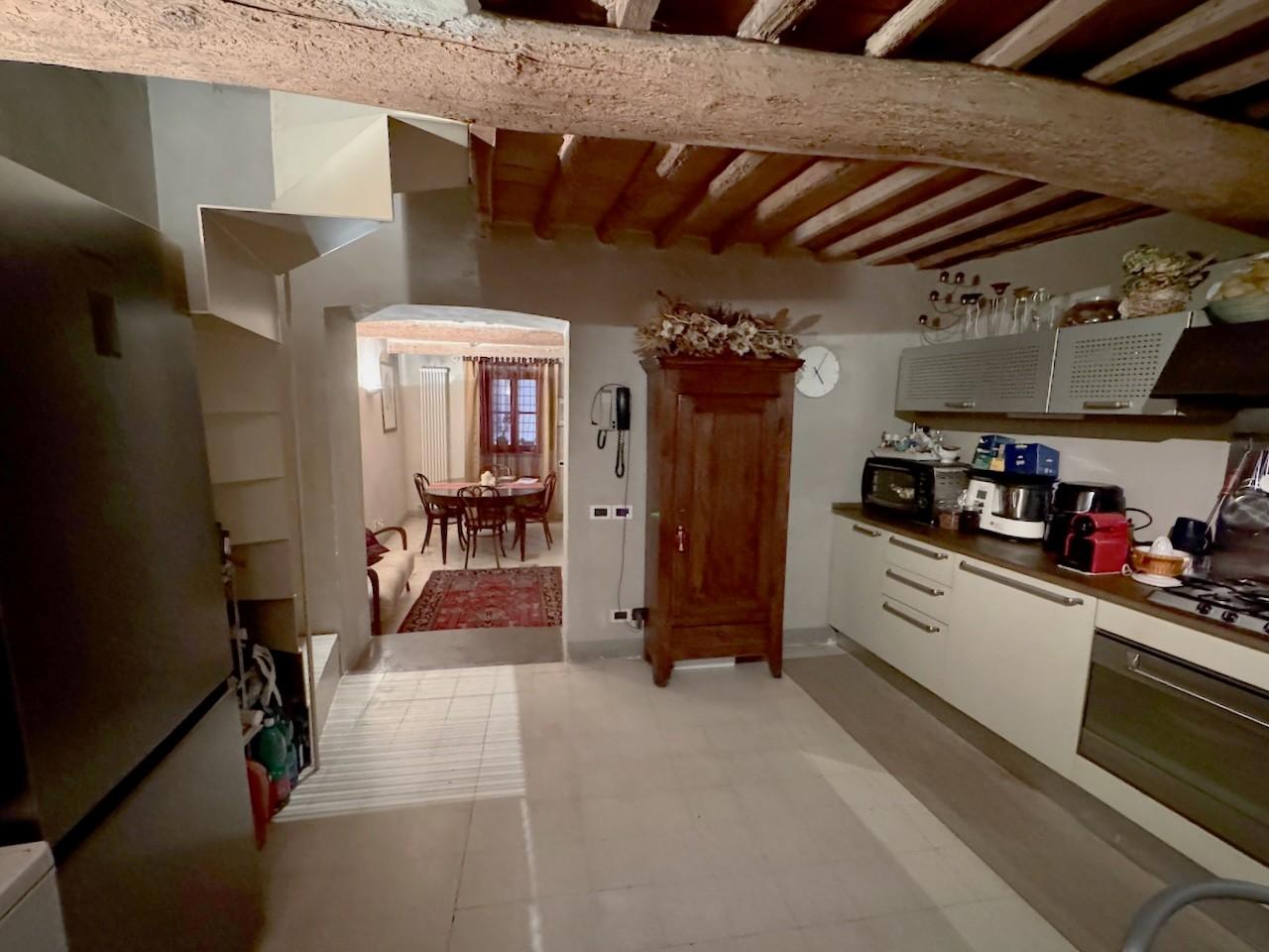 Immagine 10 di Terratetto in vendita  a Calci