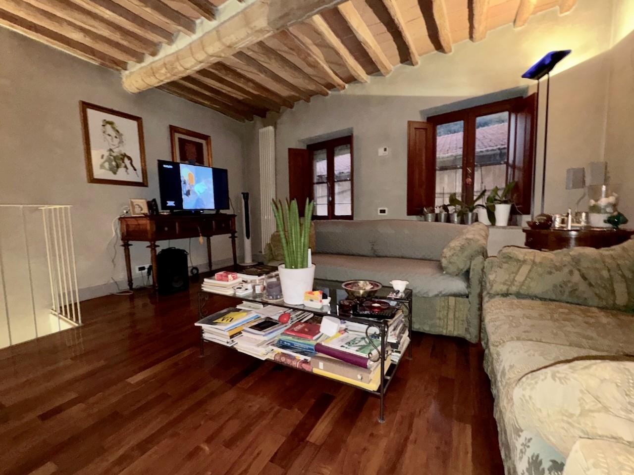 Immagine 24 di Terratetto in vendita  a Calci