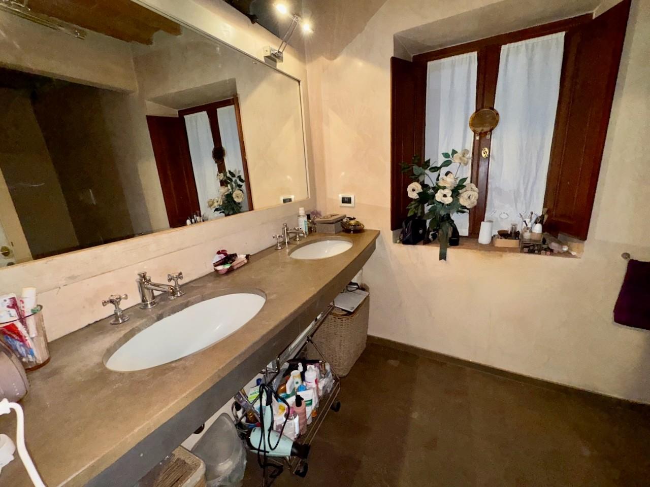 Immagine 26 di Terratetto in vendita  a Calci