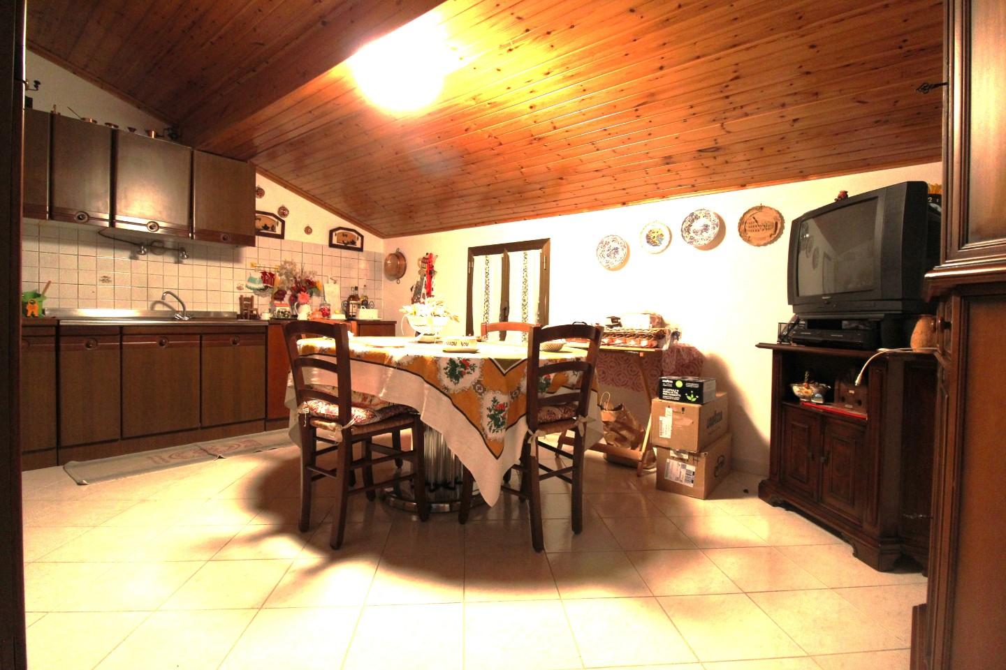 Immagine 4 di Porzione di casa in vendita  a Casciana Terme Lari