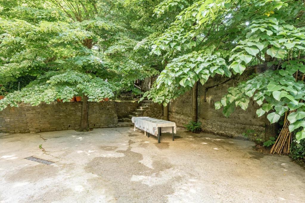 Immagine 16 di Villa in vendita  a Borgo A Mozzano