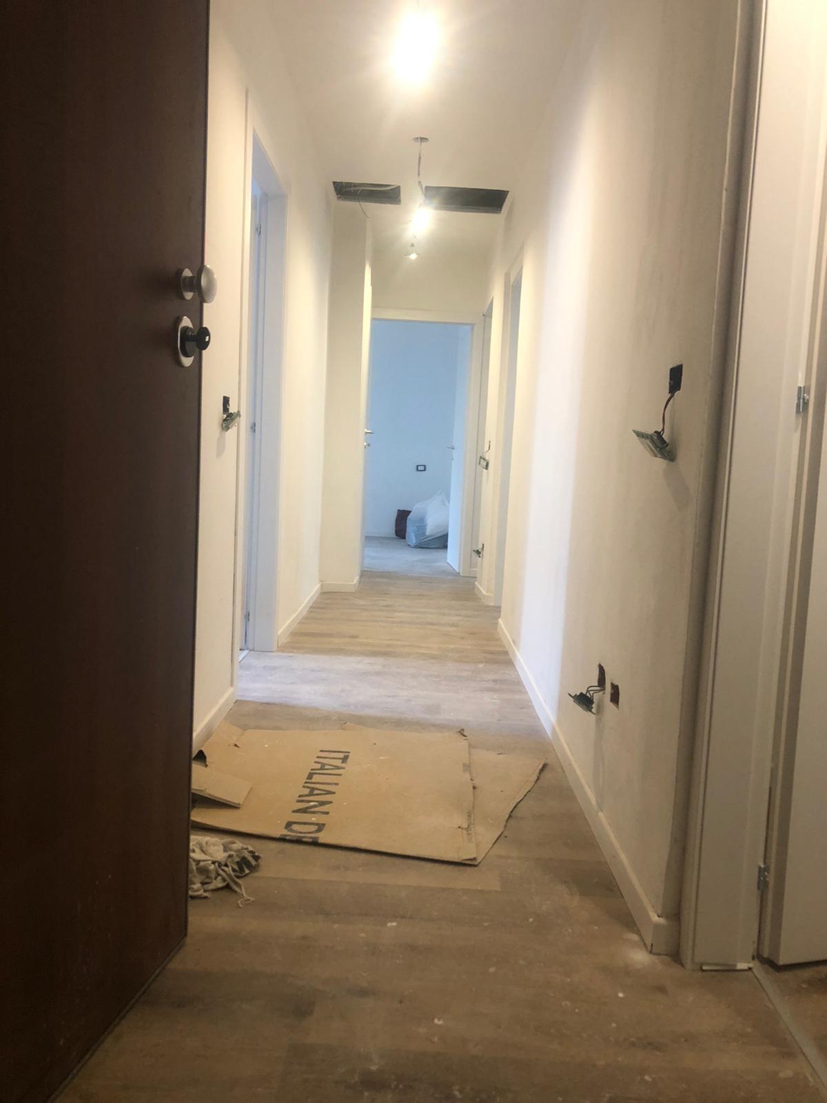 Immagine 12 di Appartamento in vendita  a Viareggio