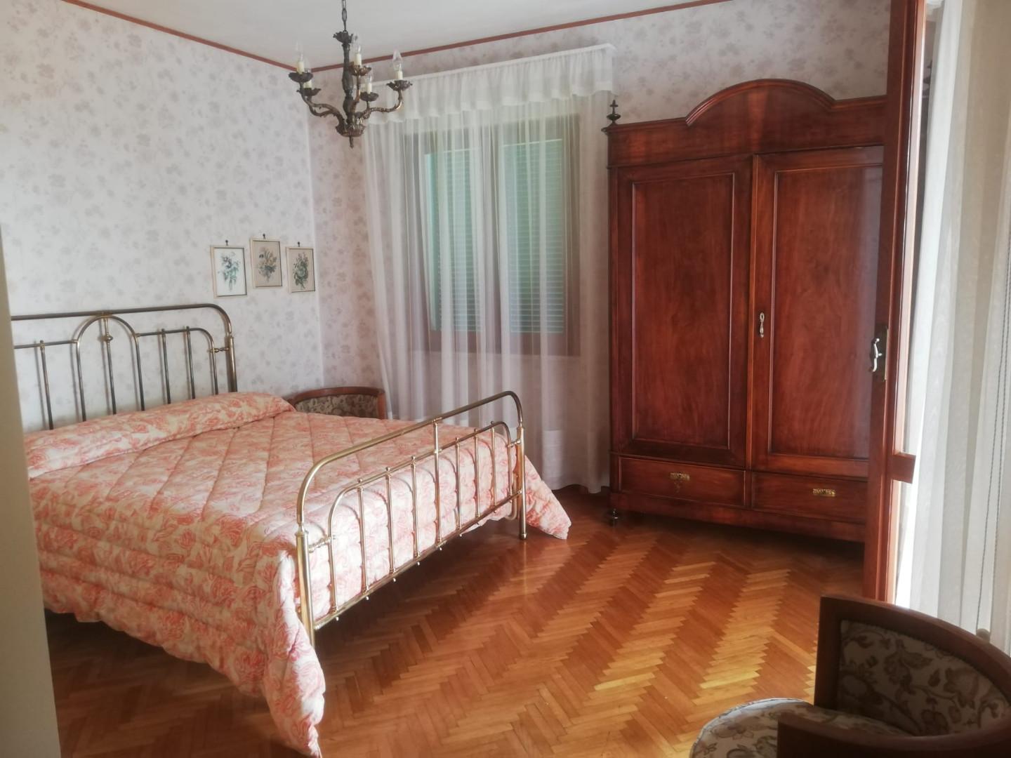 Immagine 12 di Appartamento in vendita  a Massa