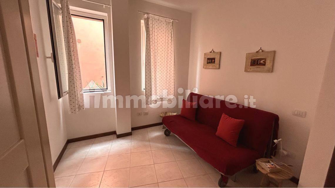 Immagine 3 di Appartamento in vendita  a Ameglia