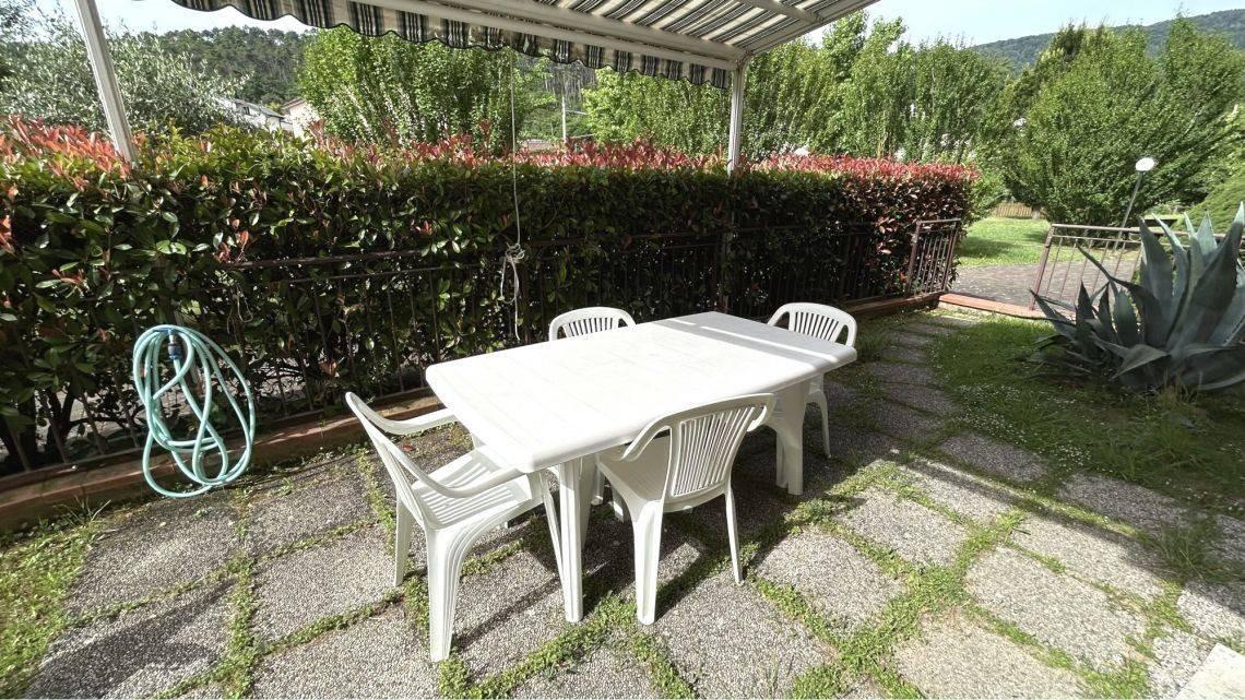 Immagine 6 di Appartamento in vendita  a Ameglia