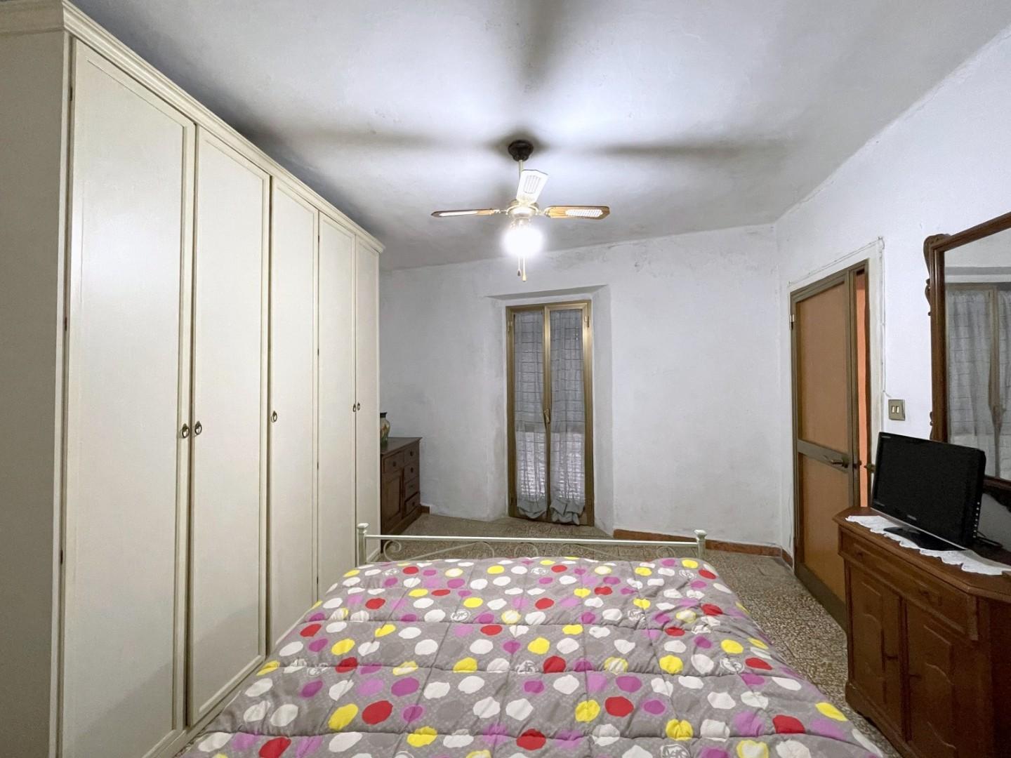 Immagine 28 di Terratetto in vendita  a Montignoso