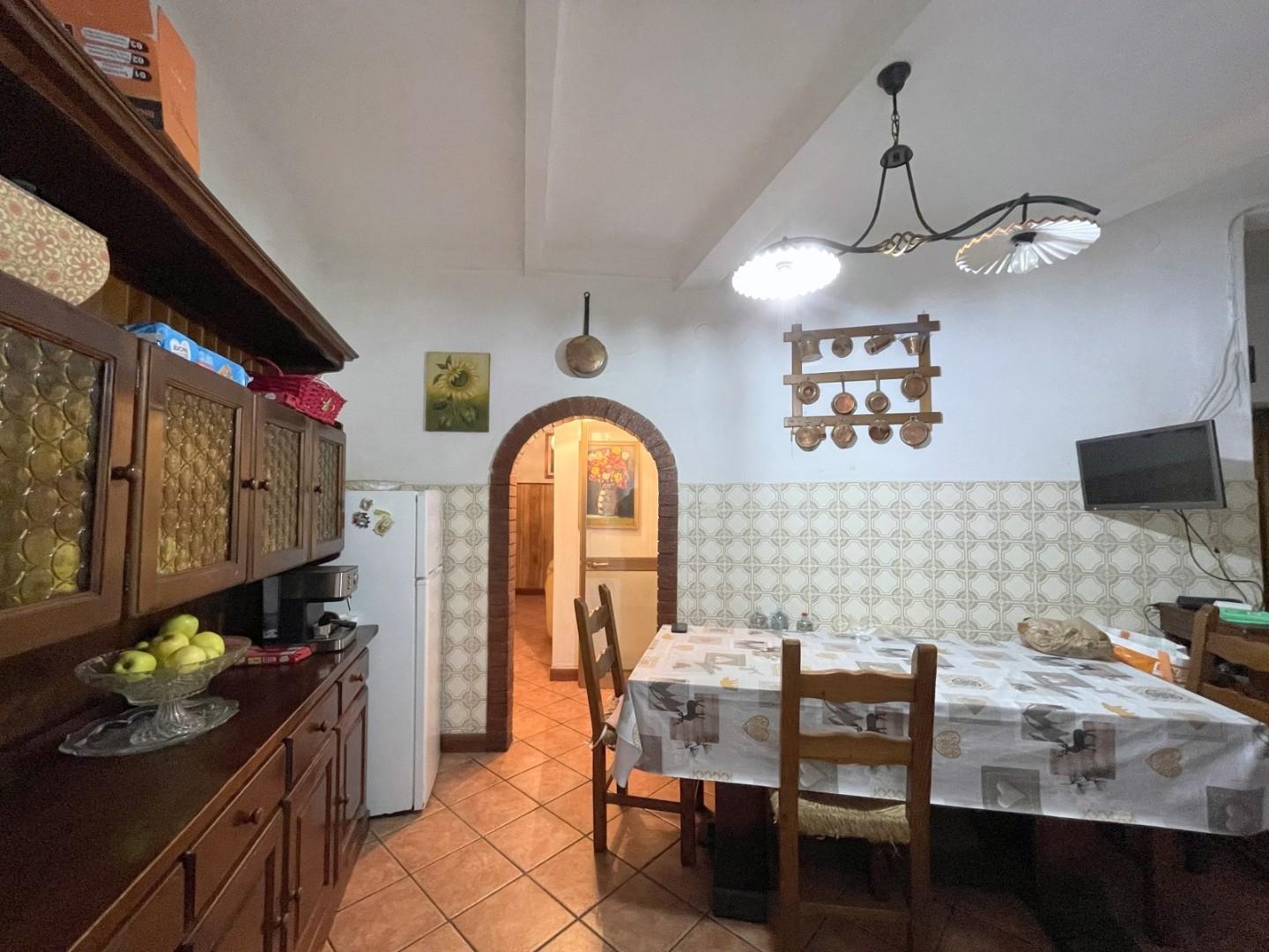 Immagine 6 di Terratetto in vendita  a Montignoso