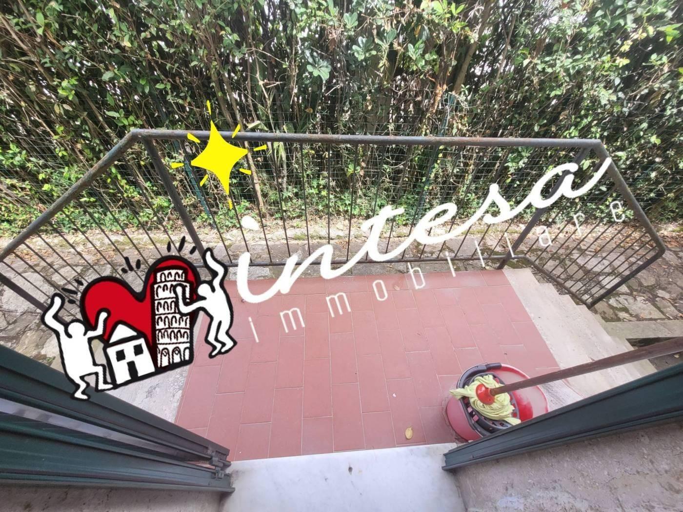 Immagine 26 di Villa in vendita  a Pisa