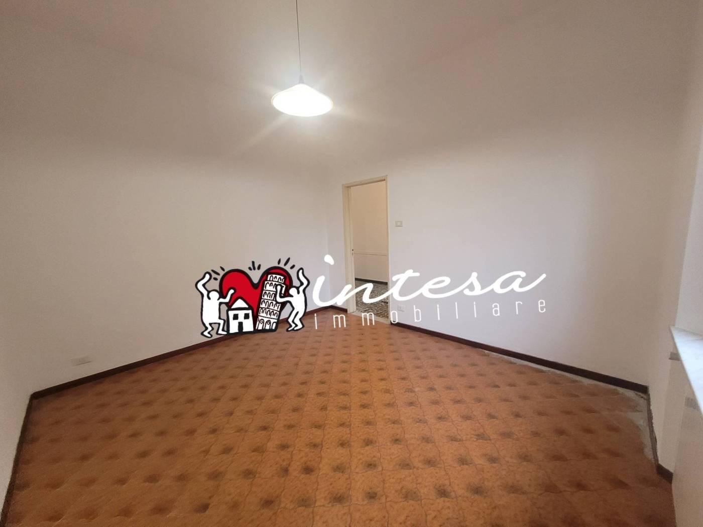 Immagine 19 di Villa in vendita  a Pisa