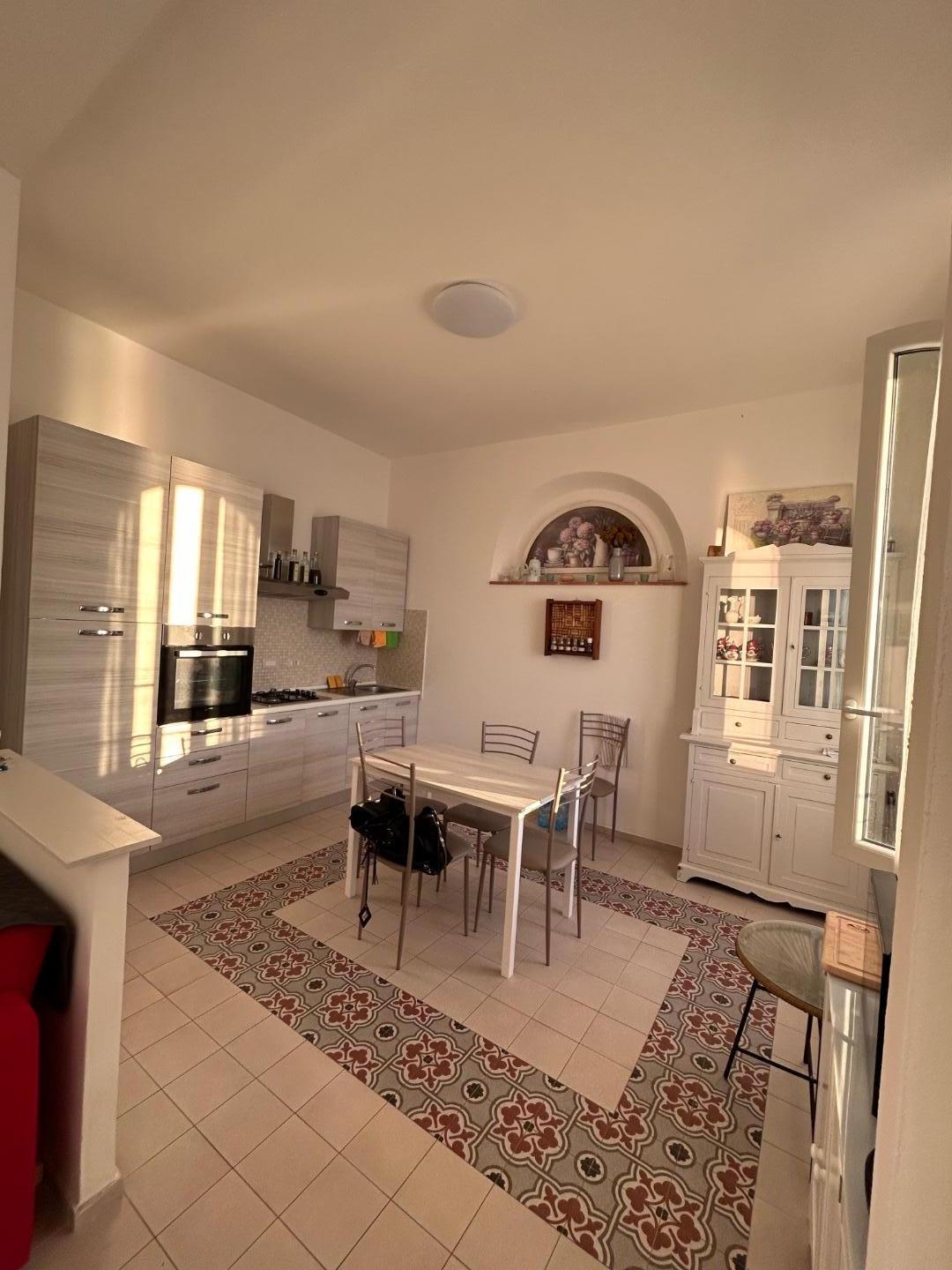 Immagine 5 di Appartamento in affitto  a Pisa